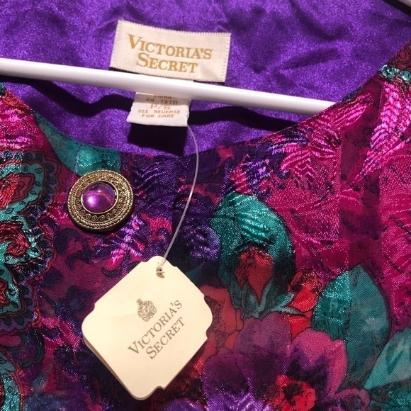 NWT Vintage Victoria’s Secret Gold Label Button Down Sheet Floral Top Small - Picture 5 of 5